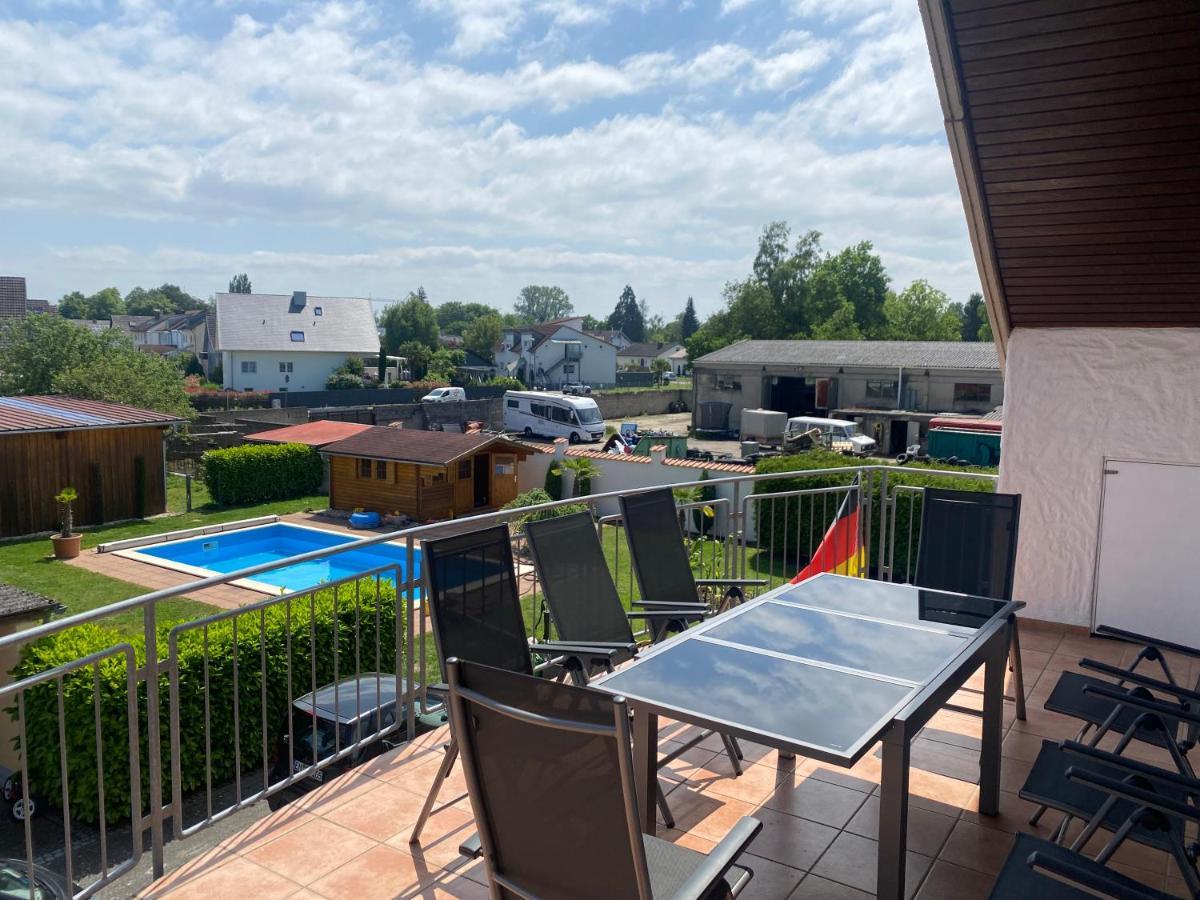 Ferienwohnungen Zur Elz - Traumhafte 160 Qm Wohnung Mit Pool Und Garten Naehe Des Europaparks كابل غرافنهاوسن المظهر الخارجي الصورة